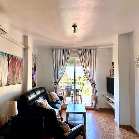 Genial Piso En Salobrena Parking Incluido Y Wifi Apartment Luaran gambar