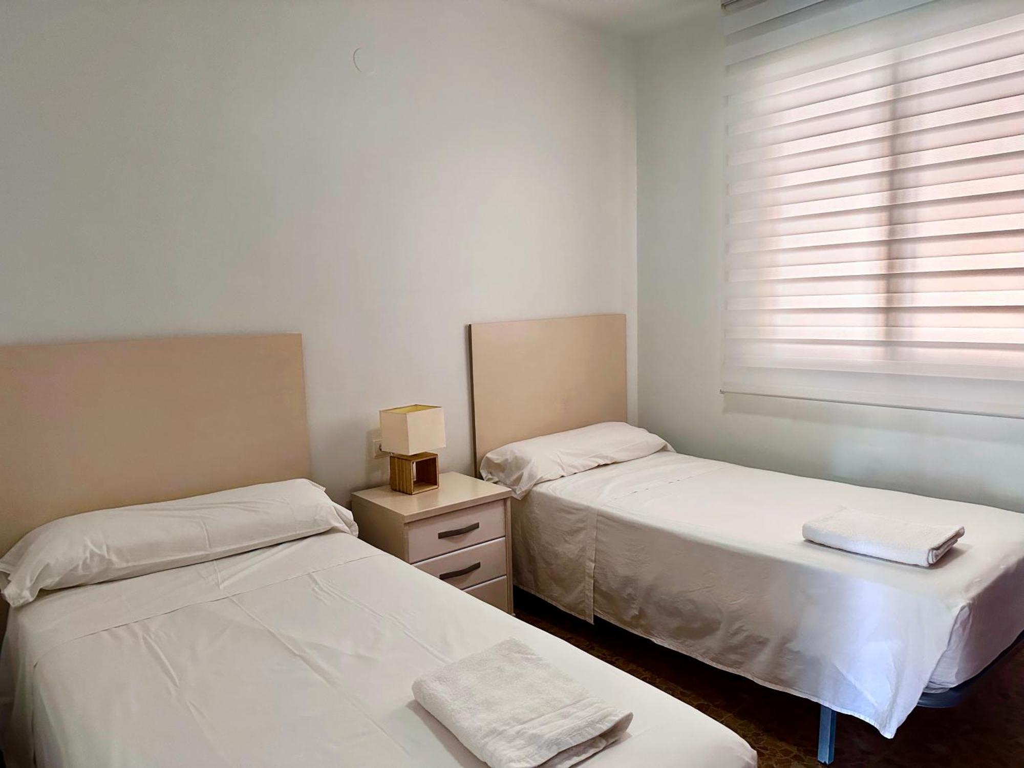 Genial Piso En Salobrena Parking Incluido Y Wifi Apartment Luaran gambar