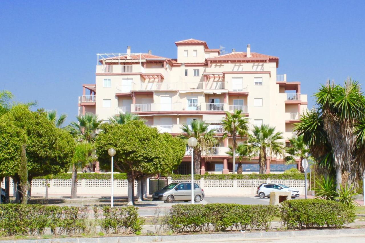 Genial Piso En Salobrena Parking Incluido Y Wifi Apartment Luaran gambar